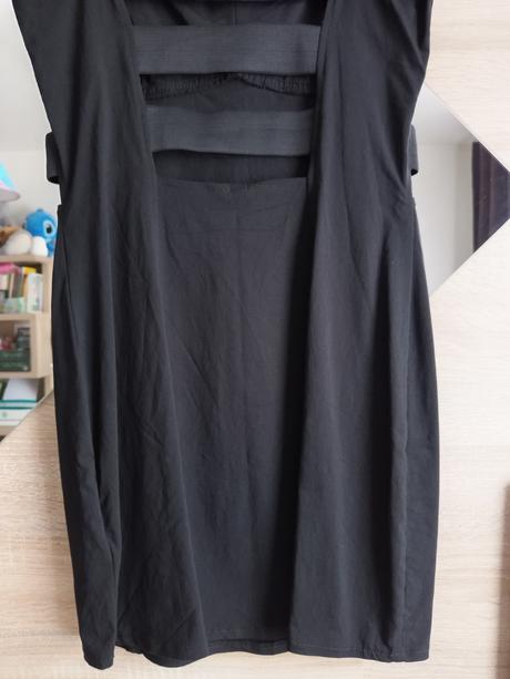 Čierne sexi šaty, h&m,s