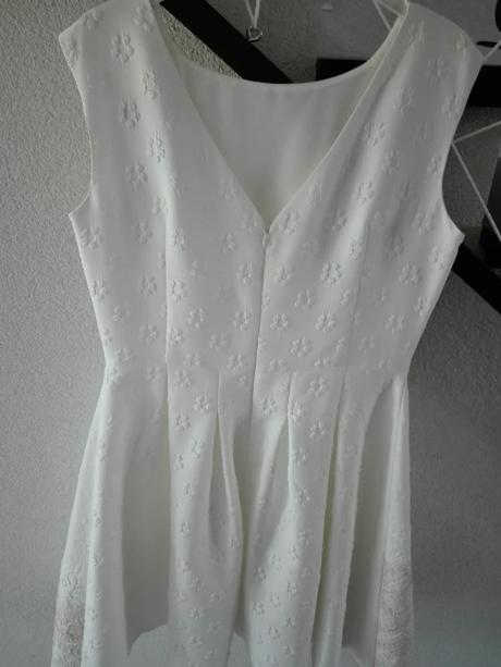 Dámske šaty  modello, 40