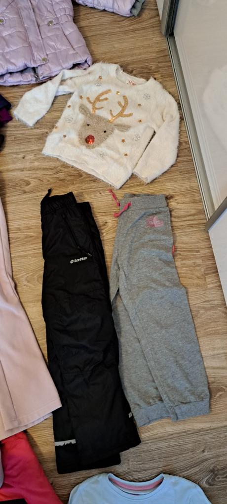 Veľký balík oblečenia pre dievčatko 122-128, 122–134