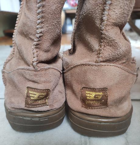 Čižmy golddigga, 41