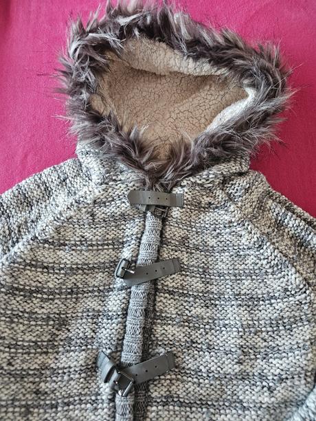 Zateplený sveter, bershka,l