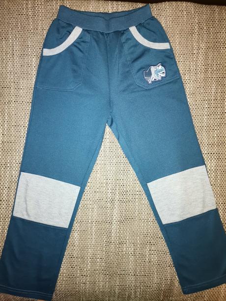 Chlapčenské tepláky veľ. 128, grace,128