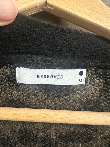 Sveter reserved m, reserved,m