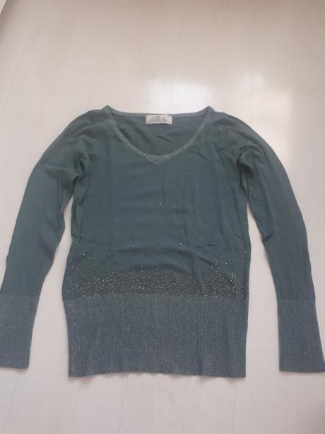 Tenký pružný pulovrík s/m, s