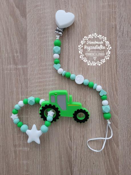 Hryzadielka a retiazky na cumlík,