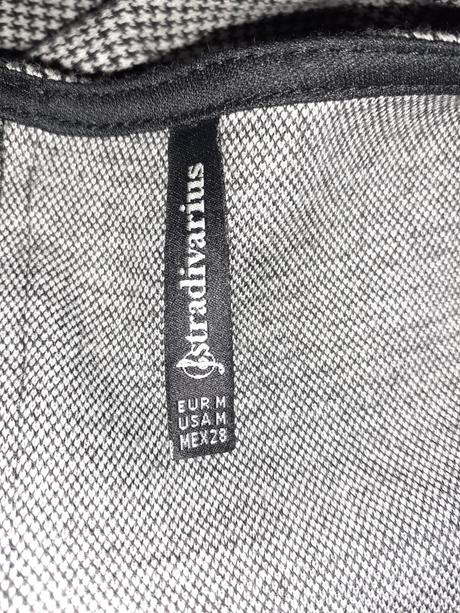 Šaty m-ko, stradivarius,m