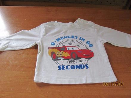 Biely pulóver s  červeným autom veľ. 86, 86