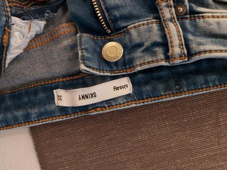 Dievcenske skinny rifle, sinsay,164