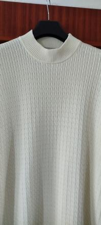 Sveter, 52