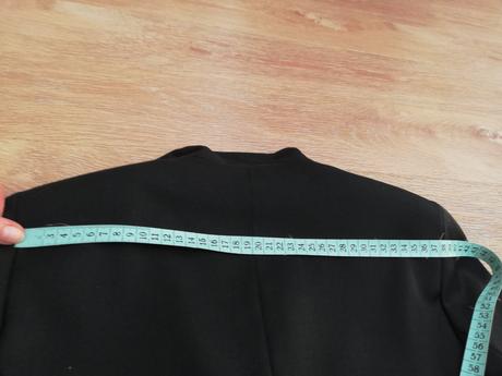 Dámsky kostým nový, l