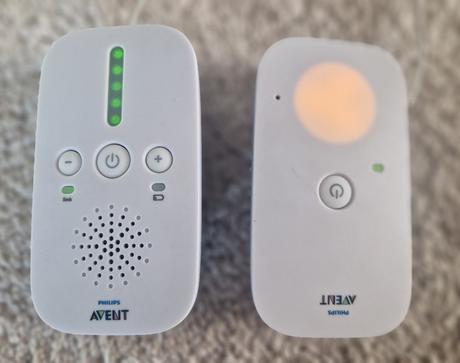 Detska elektronicka pestunka philips avent scd503, philips avent