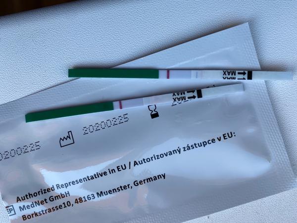 Tehotenský test s modrou čiarkou