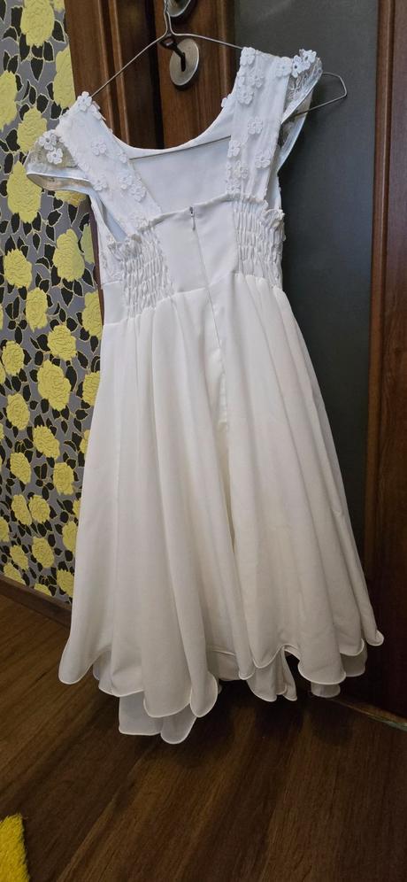 Šaty na sväté prijímanie, alebo na svadbu, 122