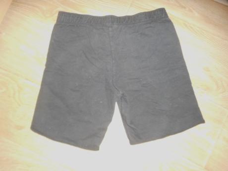 Šortky - veľ. s- nike, nike,s