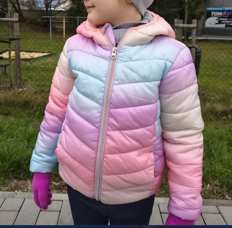 Farebná dúhová bunda, lupilu,116