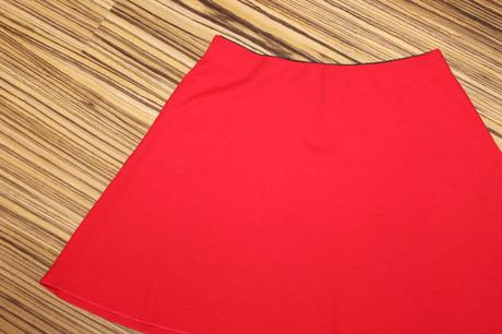 Minisukňa stradivarius v. s, stradivarius,s