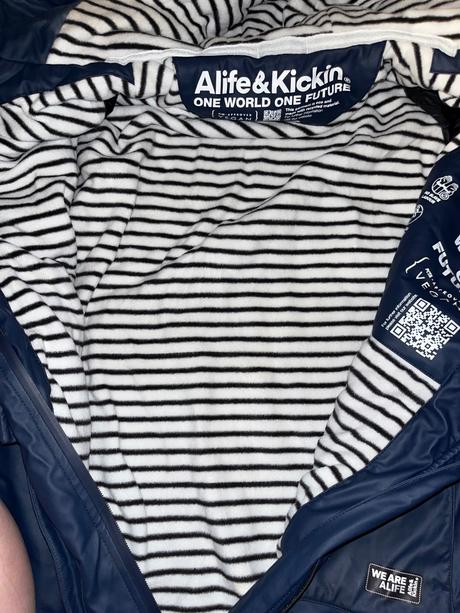 Dámska pogumovaná bunda alife&kickin, m