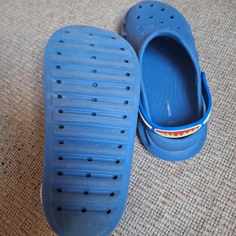 Crocsy, 34