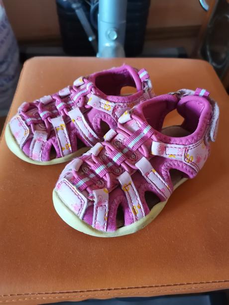 Sandálky, cena spolu, 21