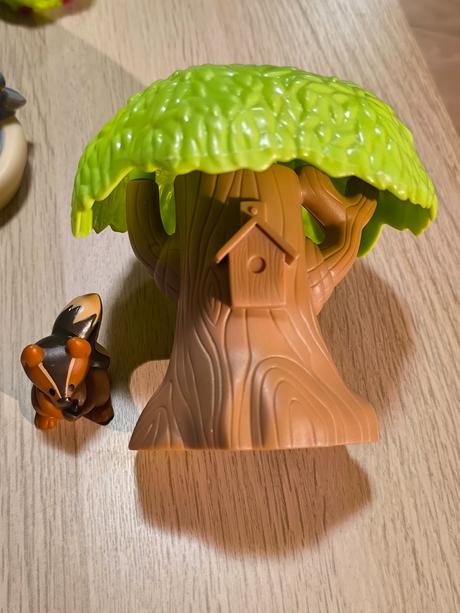 Figúrky, zvieratká a príslušenstvo, 