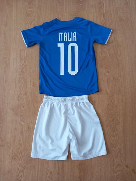 Futbalový dres, h&m,146