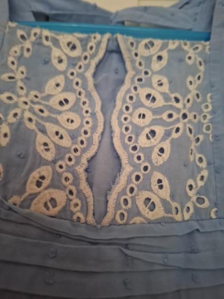 Letne šatičky, 104