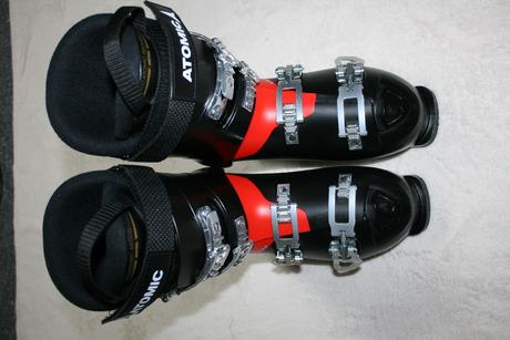 Lyže rossignol hero 160 cm , drevene ajdro, rossignol,160-169 cm