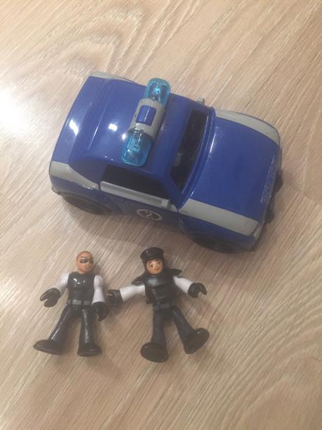 Fisher price policajné auto, 