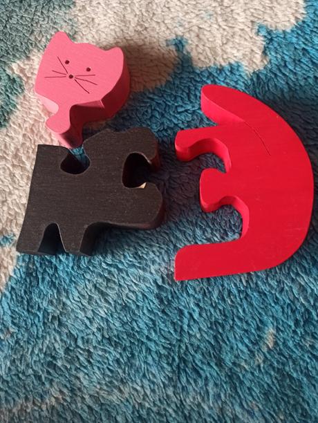 -drevená skladačka, macka, 