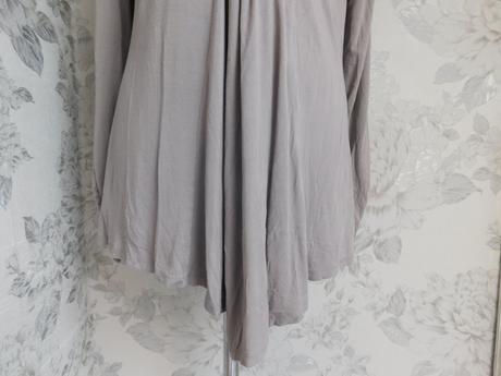 Pekna kvalitna tunika, 42