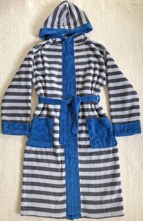 Hebký župan s kapucňou, 134