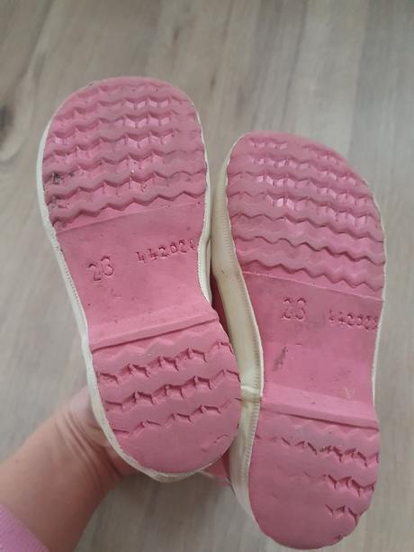 Gumáky bergstein, bergstein,23