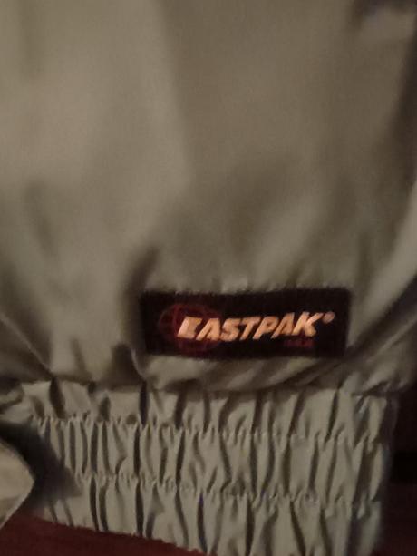 Bunda eastpack s odopínateľnými rukávmi, s