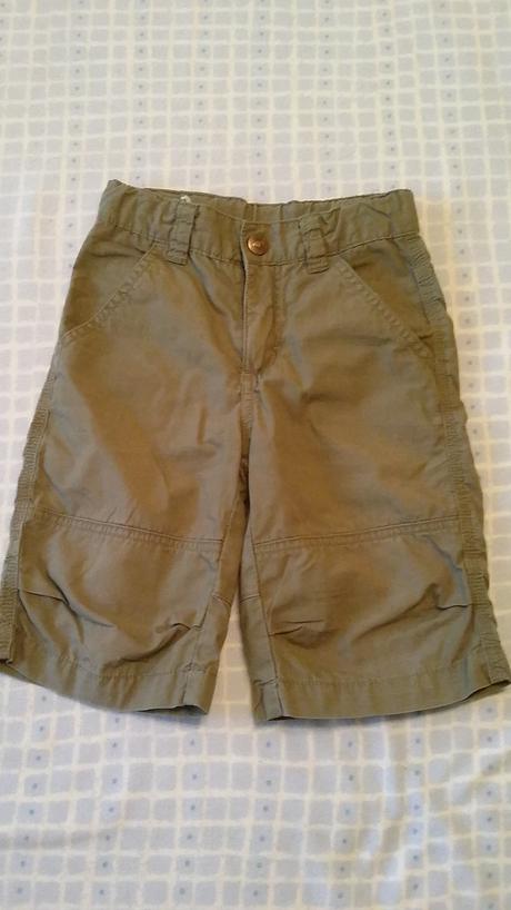 Tenké kraťasy, lupilu,110