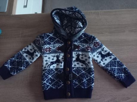 Vianočný sveter, 104