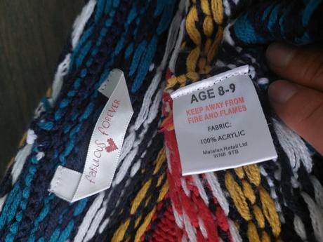 Nádherný štýlový svetrík bez zapínania na 8-10r., 134