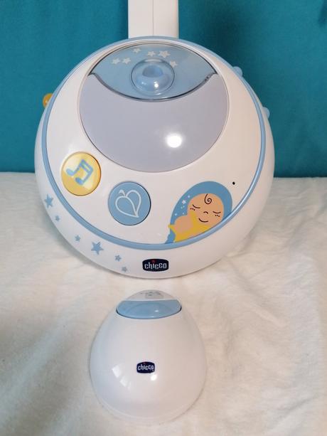 Chicco kolotoc nad postielku magic stars, 