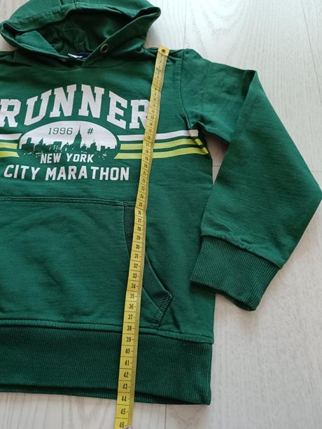 Zelená mikina s kapucňou, 116