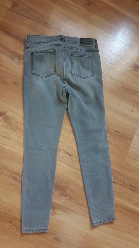 Mierne elastické rifle/nohavice, 38