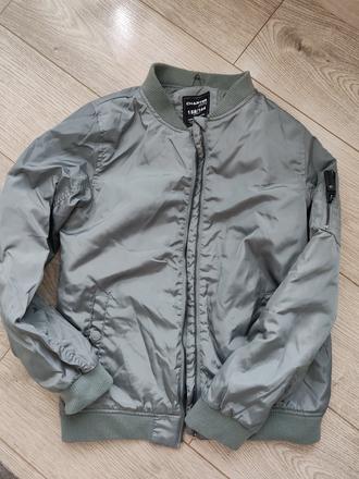 Bombera, chapter young,158