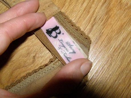 Luxusná podporsenka s leo potlačou, pc. 25,99, 70a