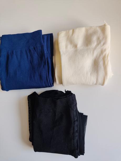 Dievčenské silónky, 122