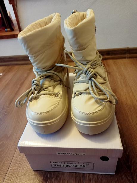 Snehule, veľ. 39, 39