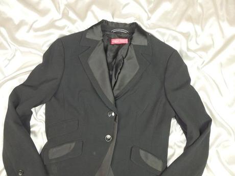 Luxusné čierne sako, 42