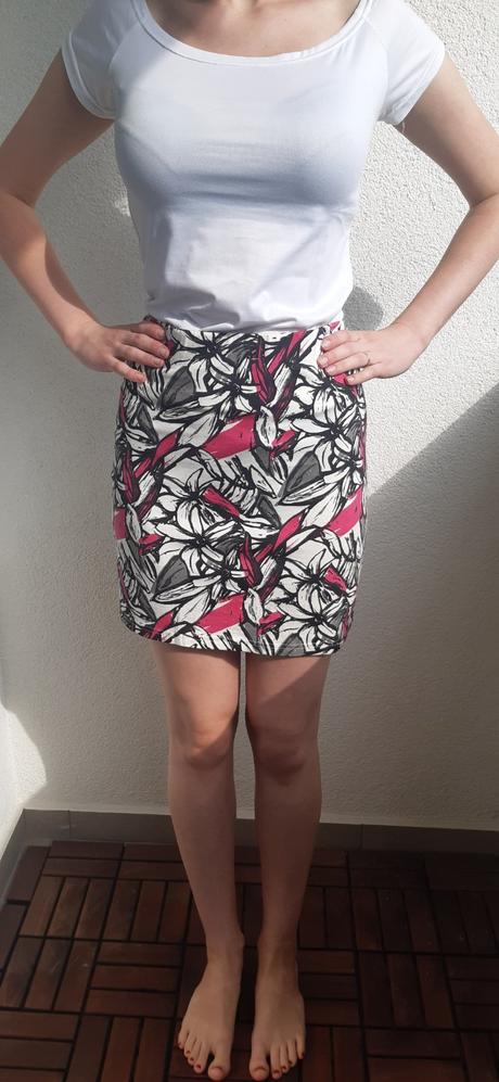 Dámska letná sukňa, l