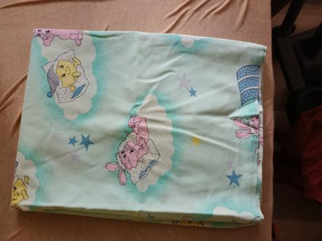 3xposteľné, 2xnapinadlo,2xspací vak,1xmantinel, šírka (cm): 60,dĺžka (cm): 120