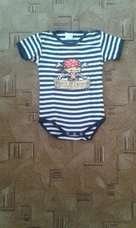 Body s krat.rukavom vel.86, 86