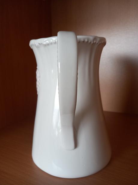 Keramický-kameninový džbán so srdiečkom 19x18,5 cm,