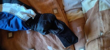 Lyziarska bunda, 104