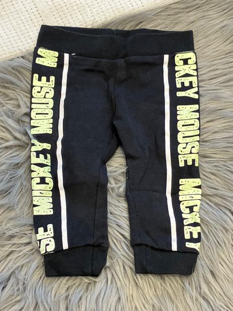 Chlapčenské tepláky s nápismi disney (62), 62